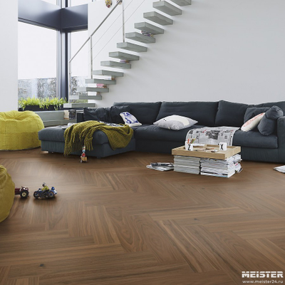 Паркетная доска Meister HS 500 Lindura Орех американский классик 8924 в интерьере