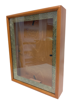 Киот деревянный с басменной рамой для иконы формата 30х40см