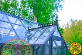 Украшение кровель теплиц