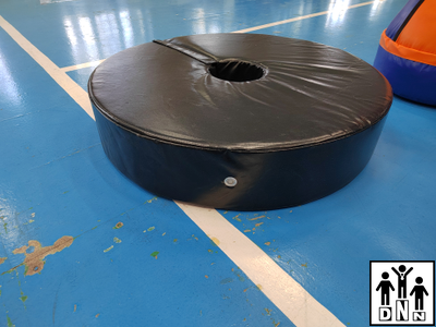 Мат для спуска пожарных по тревоге (диаметр столба 220 мм) DNN