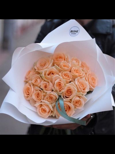 21 персиковая роза