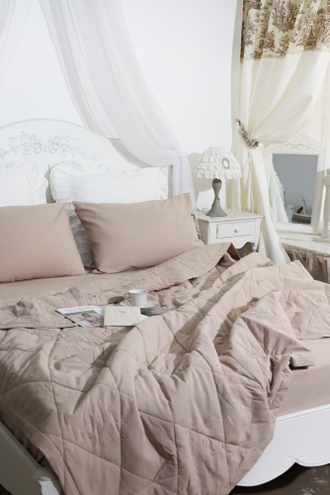 Постельный комплект на завязках с покрывалом "бежевый" (варенный хлопок 100%)