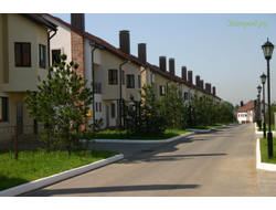 РЕКЛАМА НА В КОТТЕДЖНОМ ПОСЕЛКЕ «ХЛЕБ & К» (ЖУКОВКА)