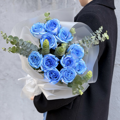 Букет из синих роз