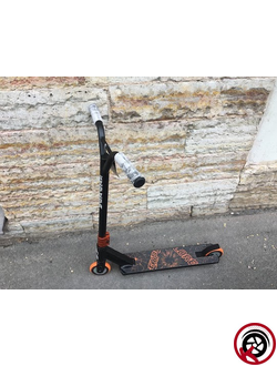 Самокат eXplore Leader черно-оранжевый + пега в комплекте