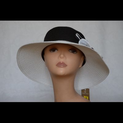 Stefania Maiaroli шляпа Италия летняя 1637 белая с черной тульей