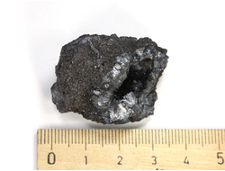 Пиролюзит жеода, Марокко (36*30*22 мм, 27 г) №24713