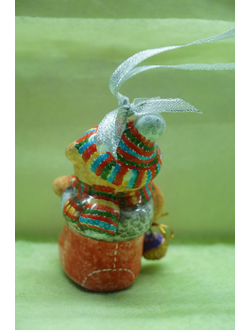 Медведь в валенке