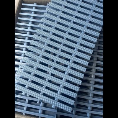 Переливная решетка для бассейна