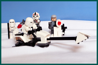 # 8084 Боевое Подразделение Штурмовиков–Клонов (Боевой Комплект 2010) / Snowtrooper Battle Pack 2010