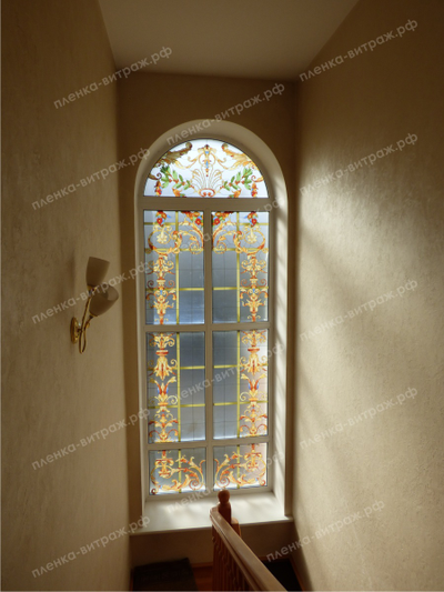 Витражная пленка, витражная пленка самоклеющаяся под заказ,пленочный витраж с классическим рисунком