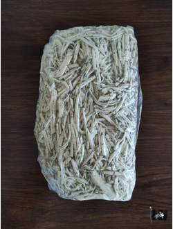 Сыр ТМ ФЕРМЕРСКИЙ "ПАУТИНКА" белый с укропом (Сырный продукт)