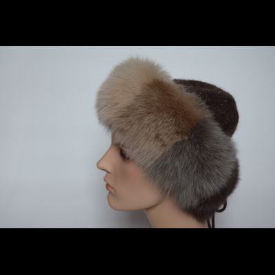 Вязаная женская шапка с мехом песца Vizio Италия 6725 CCP коричневая