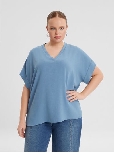 Топ с угловым вырезом цвета индиго