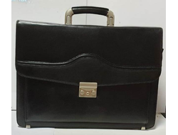 780-1/ Портфель с ремнем 30х42, Италия