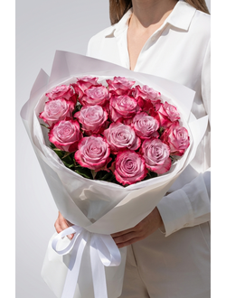 Букет цветов на 8 марта № 776