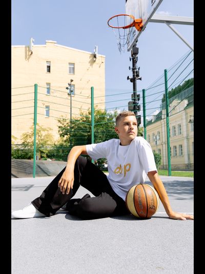 Спортивные брюки с утяжками черные