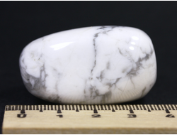 Магнезит, галтовка, Зимбабве (38*34*22 мм, 57 г) №12318