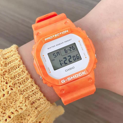 Часы Casio G-Shock DW-5600WS-4