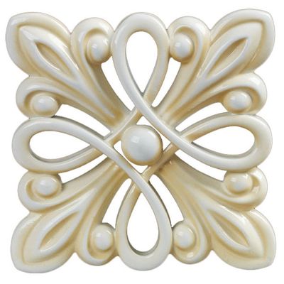 ШМФ004 Декоративная розетка SY10109 (90х90х12)