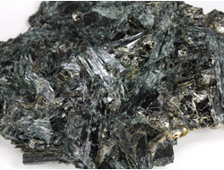 Актинолит, Россия, Северный Кавказ, КЧР, река Большой Блыб (80*48*10 мм, 39 г) №29614