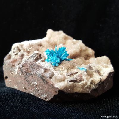 Пентагонит на стильбите. Насик. Индия. 57*46*33мм.