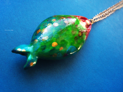 "Возвращение рыбки Русалды в Изумрудную лагуну", подвеска в стиле минимализма