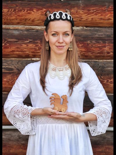 Платье  cо старинным кружевом "Галина"