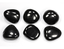 Гагат, галтовка в ассортименте, Забайкалье (19-21 мм, 3-4 г) №27016