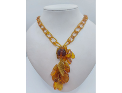 Колье из Чешского бисера , натурального янтаря , с бижутерией 00159