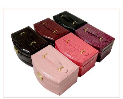 Шкатулка для ювелирных изделий,  22,5 х 16 х 13,5 см (7 цветов)