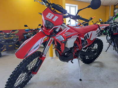 Regulmoto Holeshot Red Edition (4 valves)