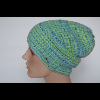 Зеленая разноцветная шапка вязаная Vizio Италия 6914 CL