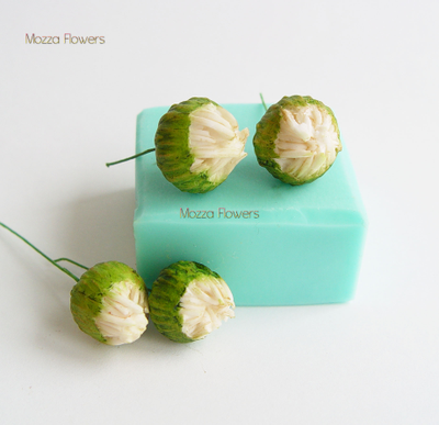 "Бутоны больших ромашек" силиконовый молд .