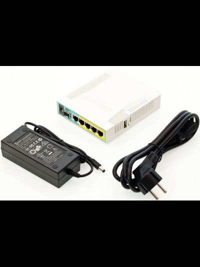 MikroTik RB960PGS Маршрутизатор hEX PoE, 1х SFP, 128MB RAM, 5x Gigabit LAN, USB, plastic case and PSU