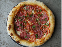 Пицца с чоризо и салями милано  / Pizza with chorizo ​salami Milano