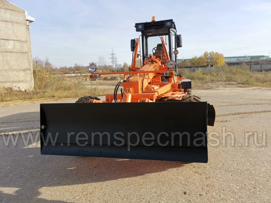 Автогрейдер ГС-14.02