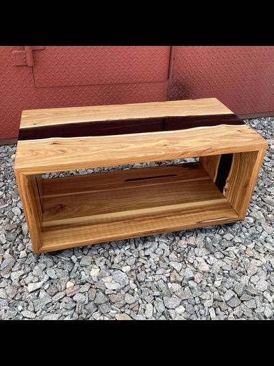 стол тумба с рекой из карагача