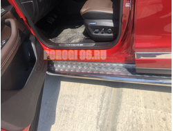 Пороги с накладным листом d53 для Chery Tiggo 8 Pro 2021-