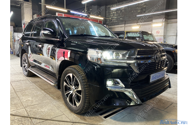 Рестайлинг Ленд Крузер 200 из 2008 в 2021 Lounge