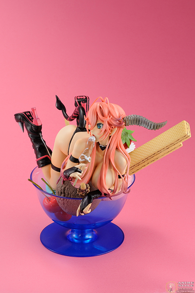Фигурка 1/7 Асмодей (Asmodeus Koori Shiri Ice Cream no Bushi)