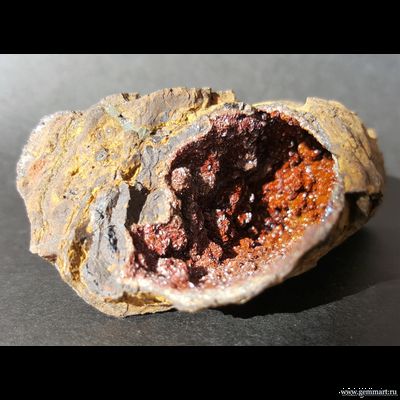 Сидерит в лимоните, жеода. 28*78*35 мм