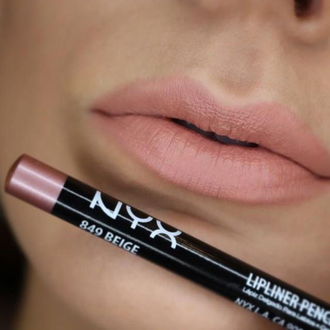 Карандаш для губ NYX Slim Lip Pencil 49 Beige