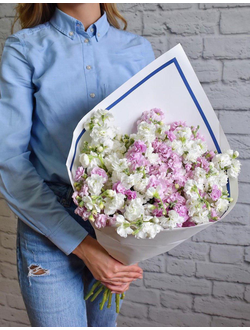 Букет из маттиолы "Мечта"