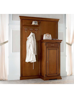 ПРИХОЖИЕ В КЛАССИЧЕСКОМ СТИЛЕ