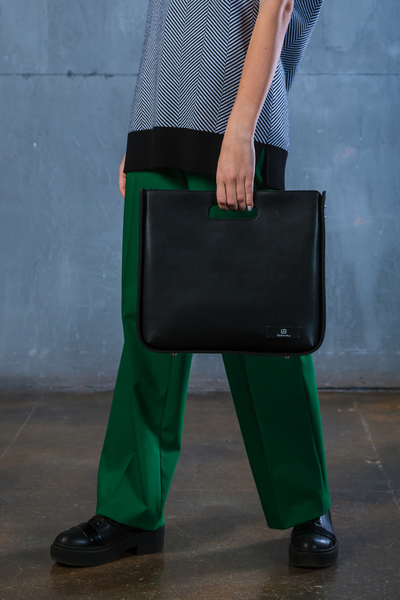 BLUFFER 2205 Черный