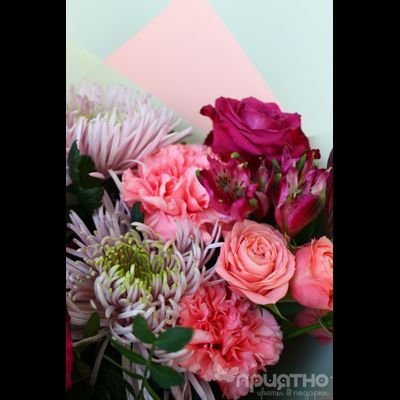 Букет цветов на 8 марта № 701