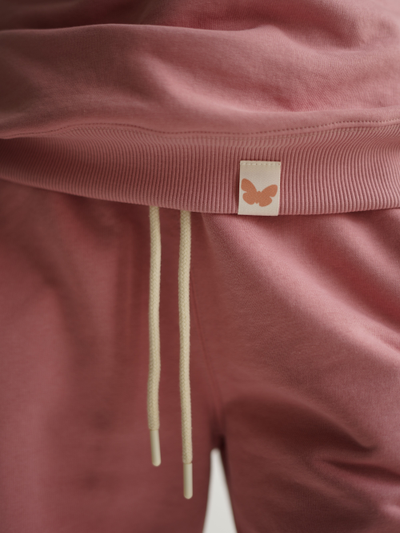 ЖЕНСКИЙ КОСТЮМ "ДАРИ" РОЗОВЫЙ