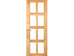 Фото: дверь от производителя из массива сосны под стекло.