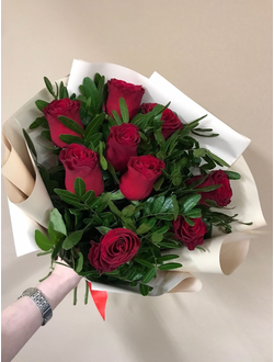 Букет из роз, красная роза, доставка роз Иркутск, недорогой букет их роз доставка Иркутск